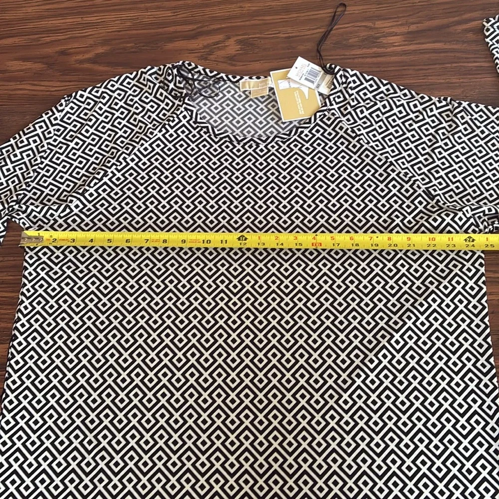 07:07  Michael Kors Geometric Print Dress
